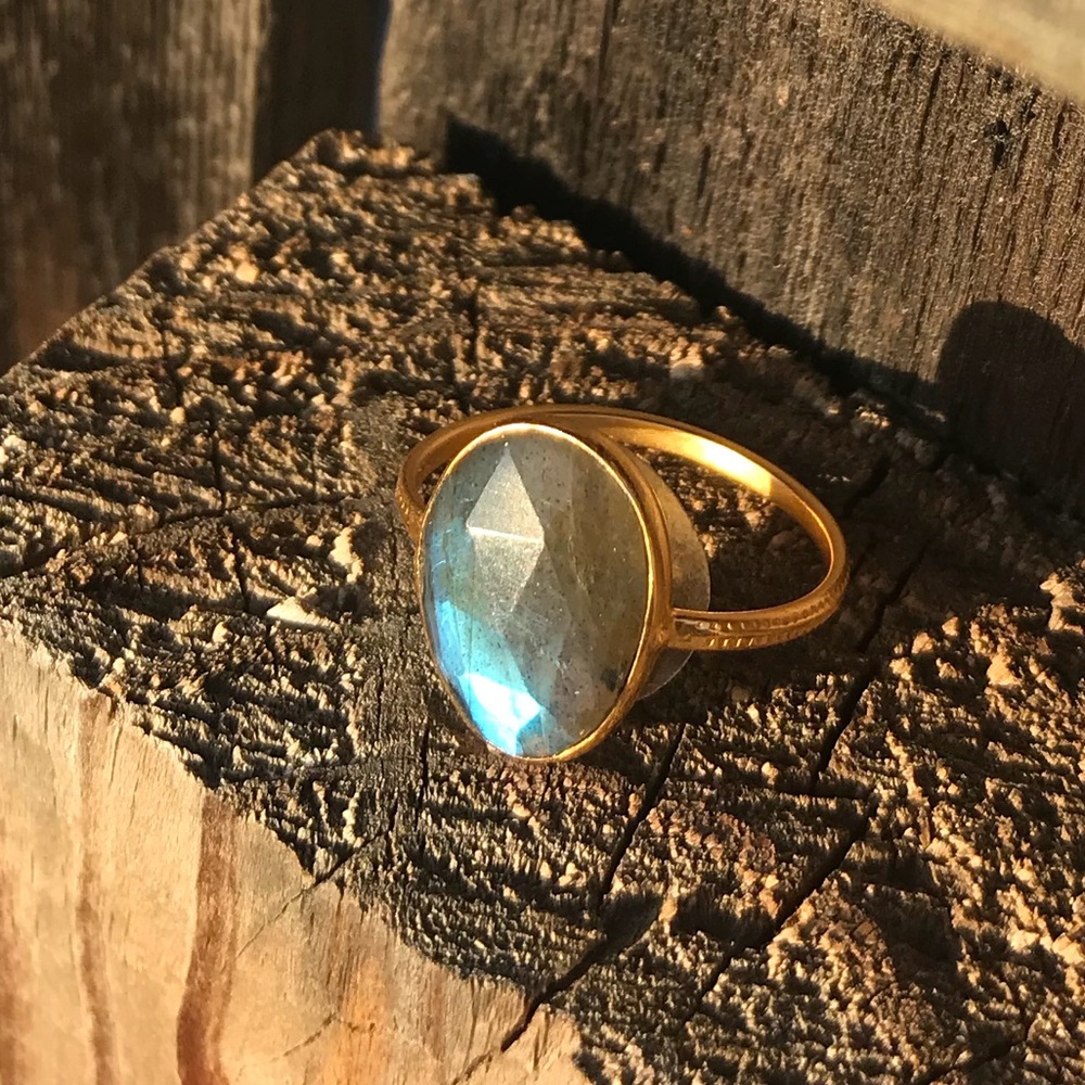 Genuine Labradorite ring - Picture 4 of 5